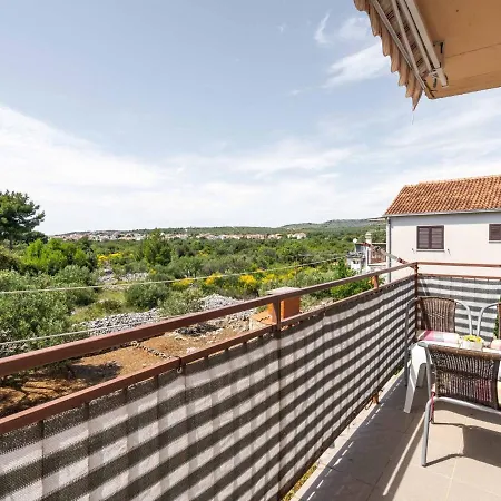 Holiday home Simplistic In Rogoznica Near The Seabeach Rogoznica (Sibenik-Knin)