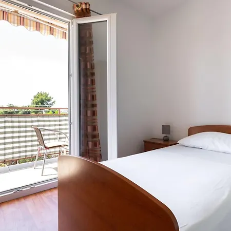 Simplistic In Rogoznica Near The Seabeach Holiday home *