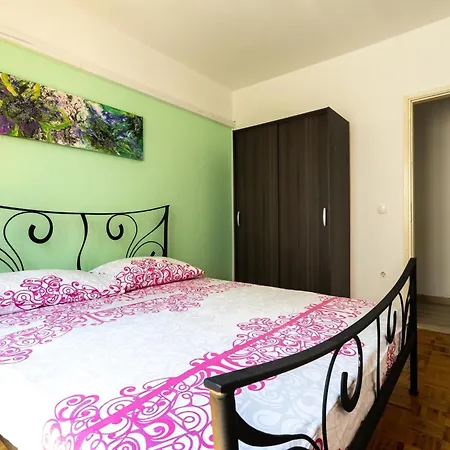 Simplistic In Rogoznica Near The Seabeach Holiday home *
