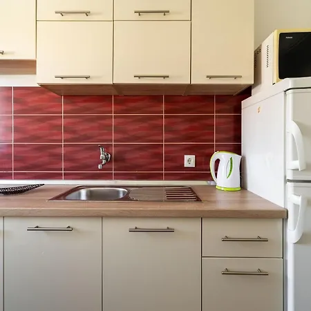 Holiday home Simplistic In Rogoznica Near The Seabeach