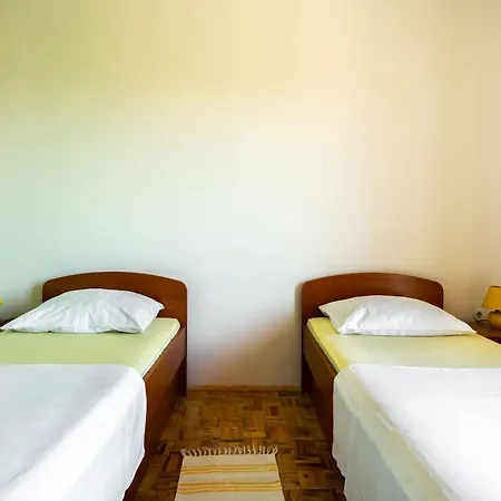 Simplistic In Near The Seabeach Holiday home Rogoznica (Sibenik-Knin)