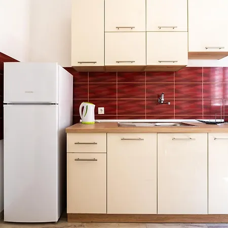 Simplistic In Near The Seabeach Holiday home *