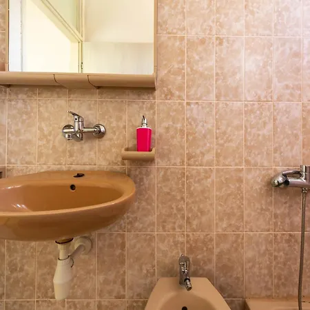 Holiday home Simplistic In Near The Seabeach