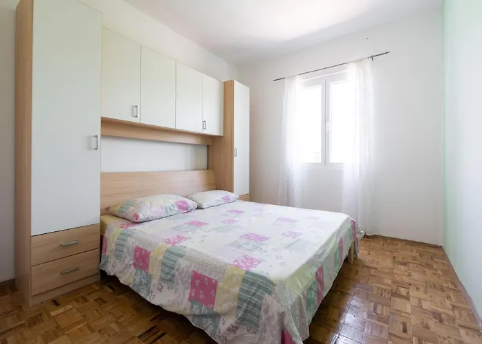 Simplistic In Near The Seabeach Vakantiehuis *