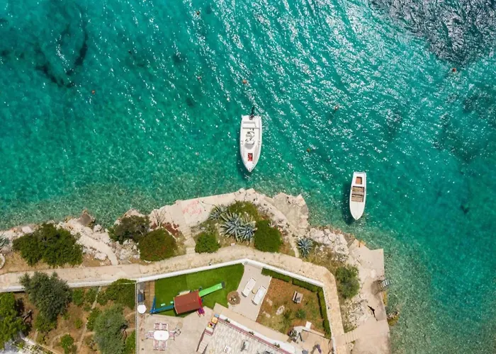 Сasa de vacaciones Simplistic In Near The Seabeach Rogoznica (Sibenik-Knin)